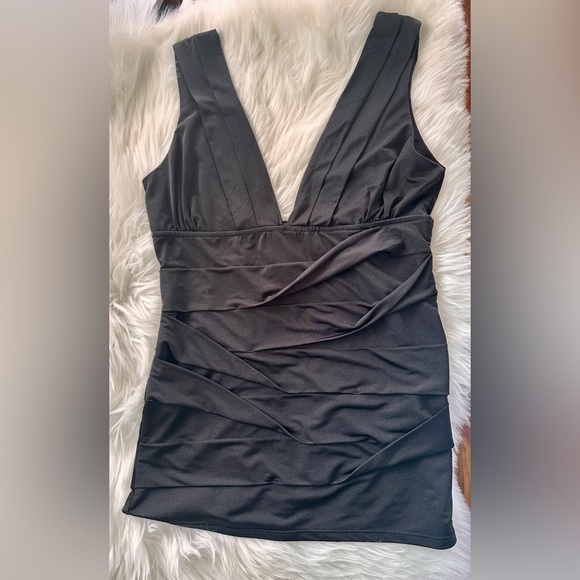 Wet Seal size M, medium BLACK Bodycon stretchy SEXY low cut top!  EUC! Like NEW! - Picture 3 of 8
